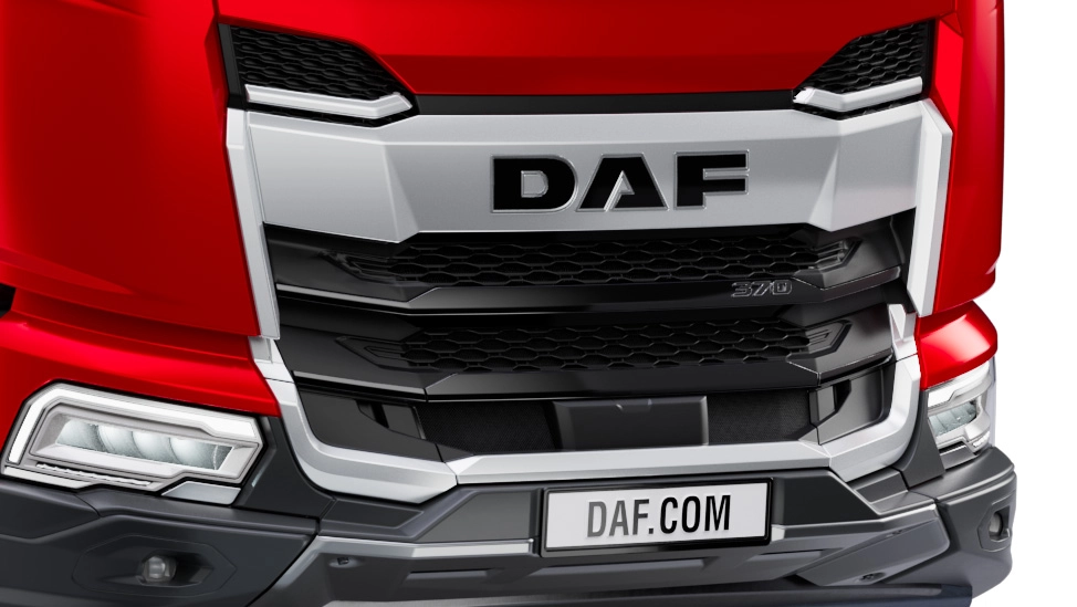 DAF XFC XDC XBC Black grille strips